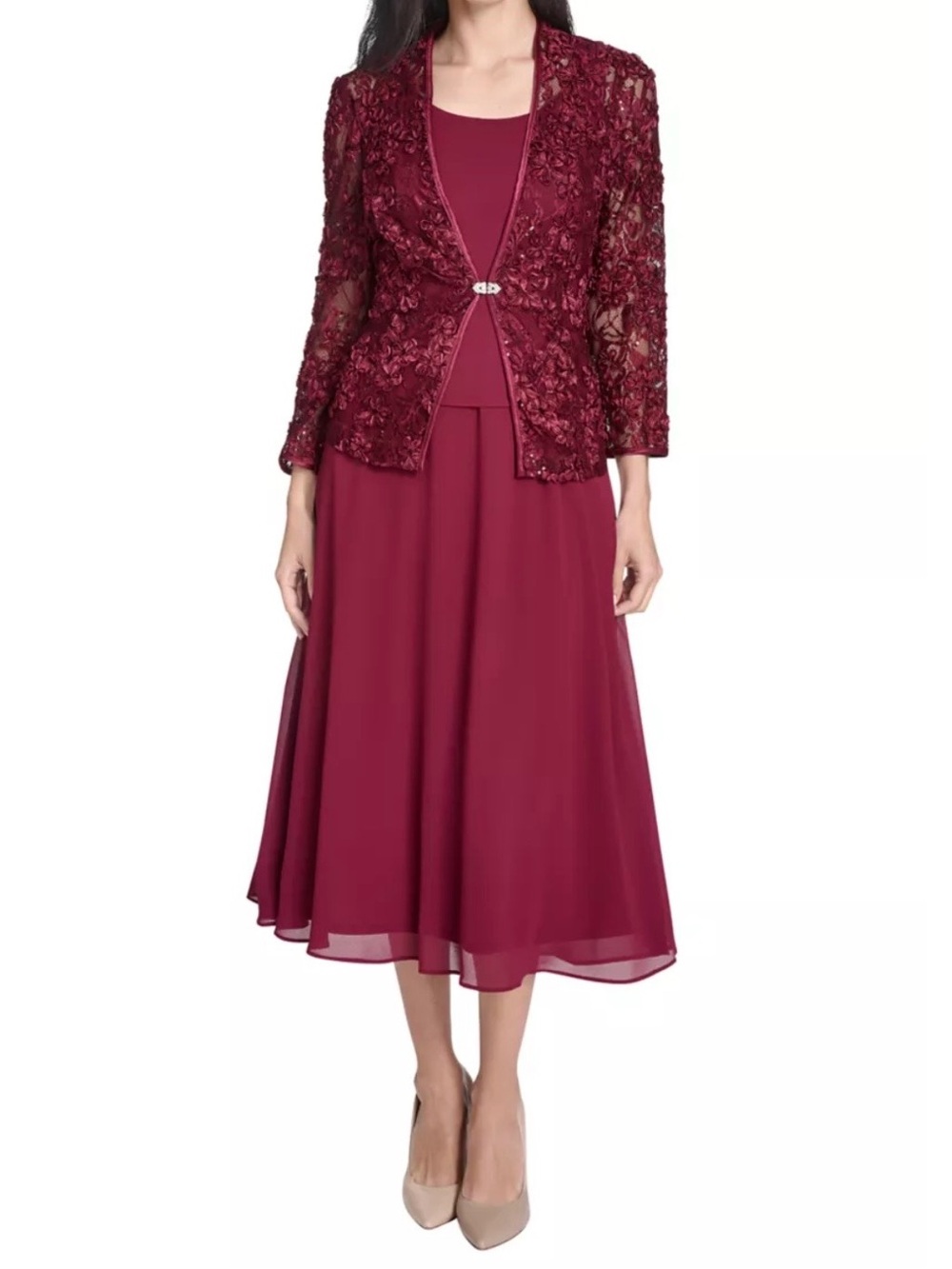 Jessica Howard Women's 3/4 Sleeve Crew Neck Solid Jacket Dress in Merlot